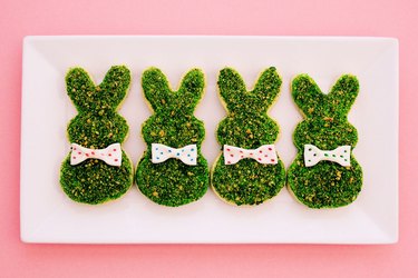 moss bunny cookies